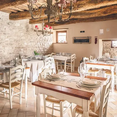 Agriturismo Casal San Sergio *