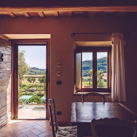 Agriturismo Casal San Sergio Farm stay